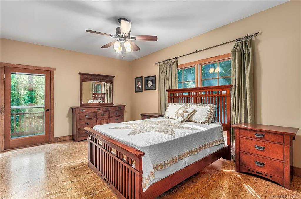 2 Solomon Circle - Photo 8