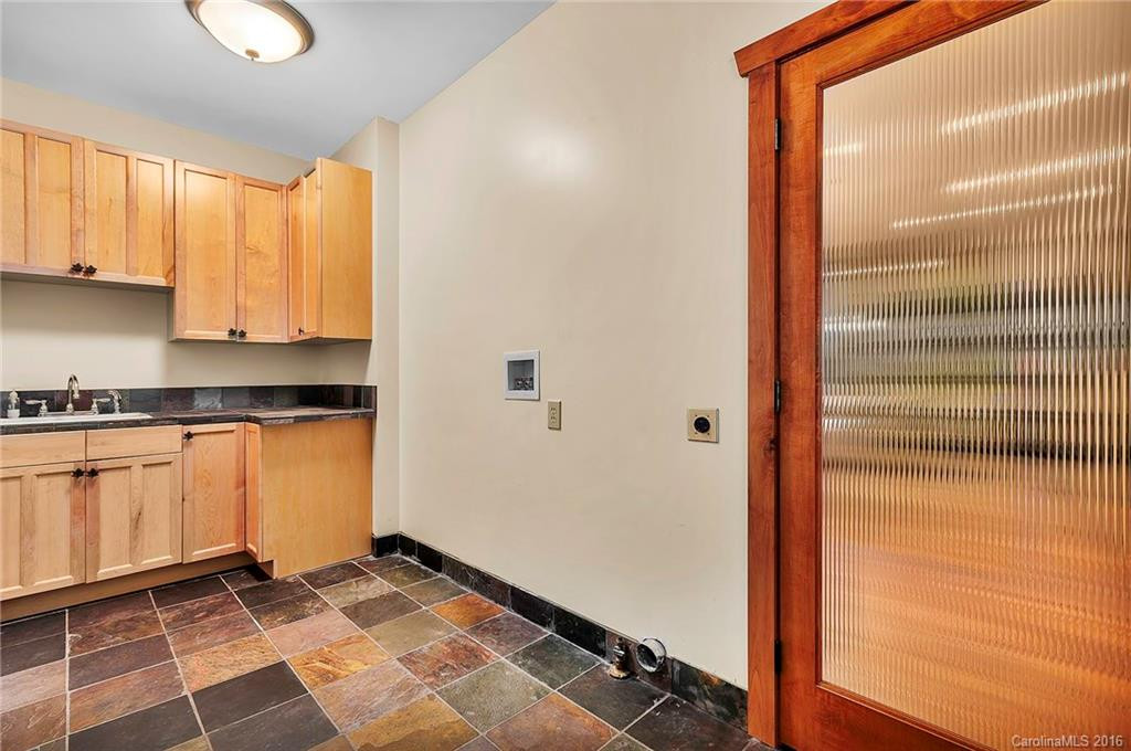 2 Solomon Circle - Photo 10