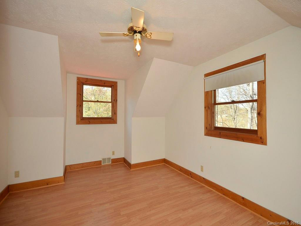 591 Reeves Cove Road - Photo 8