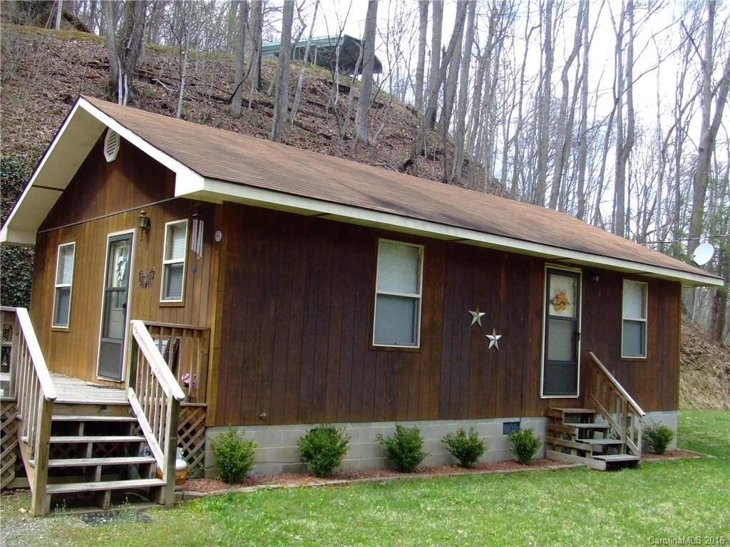 16 Cardinal Lane