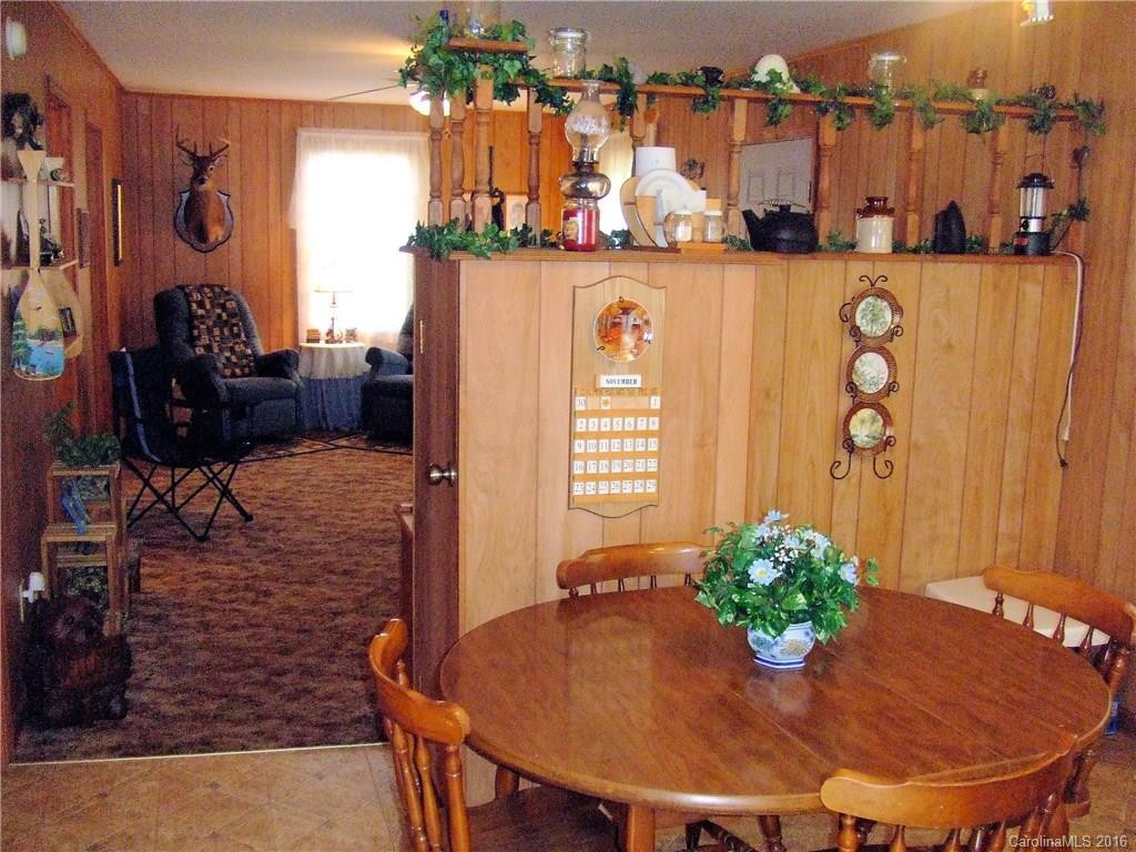 16 Cardinal Lane - Photo 3