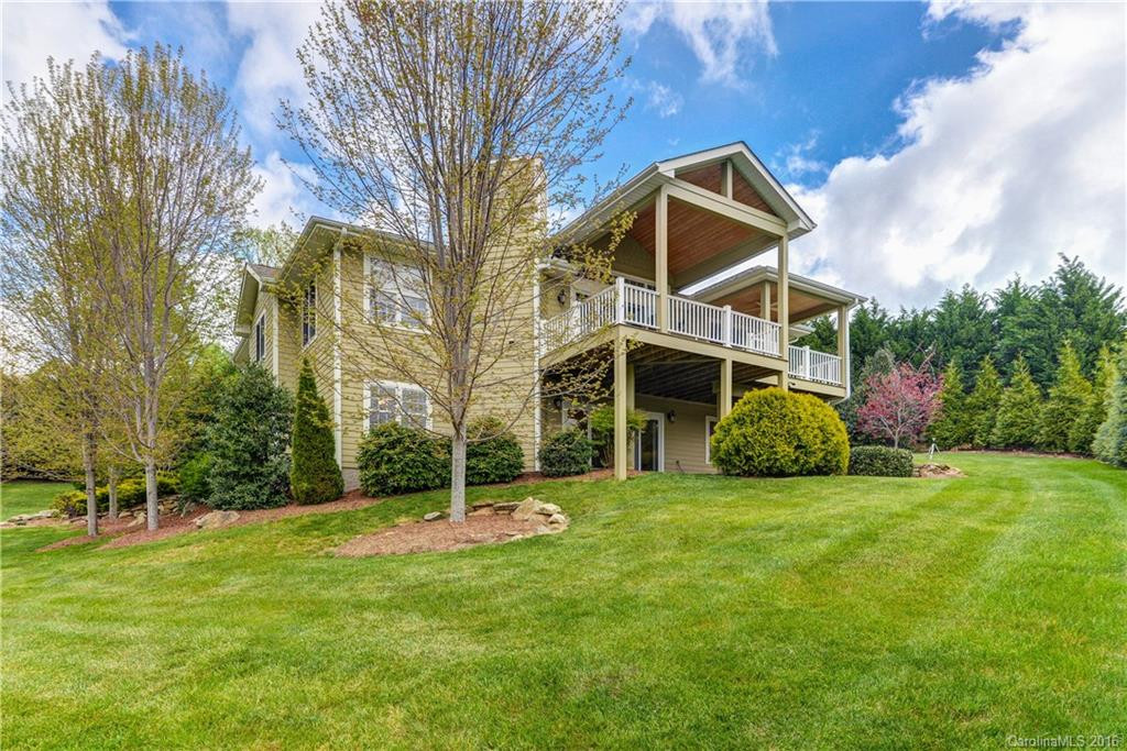 102 Pinnacle Peak Lane