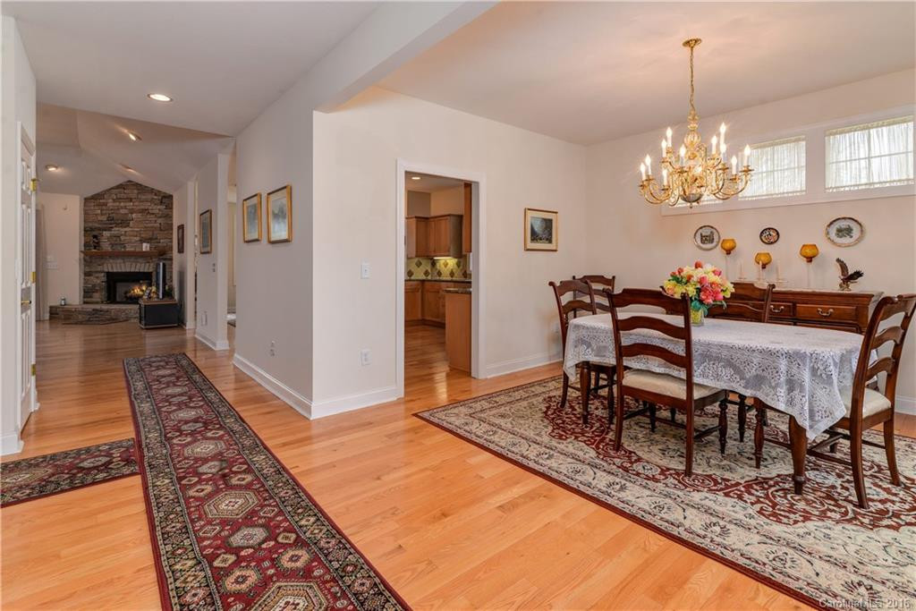 102 Pinnacle Peak Lane - Photo 4