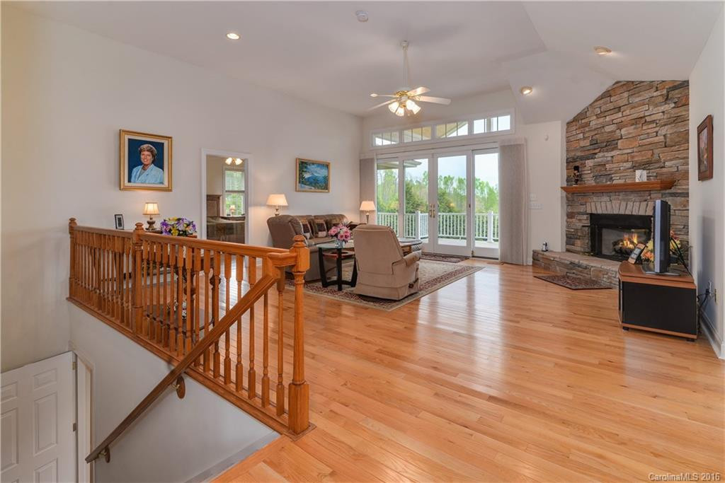 102 Pinnacle Peak Lane - Photo 6