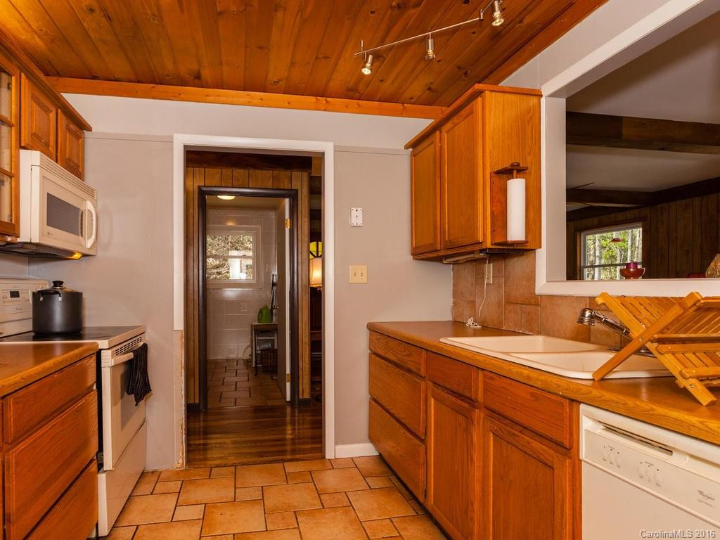 123 Water Shed Road - Photo 7