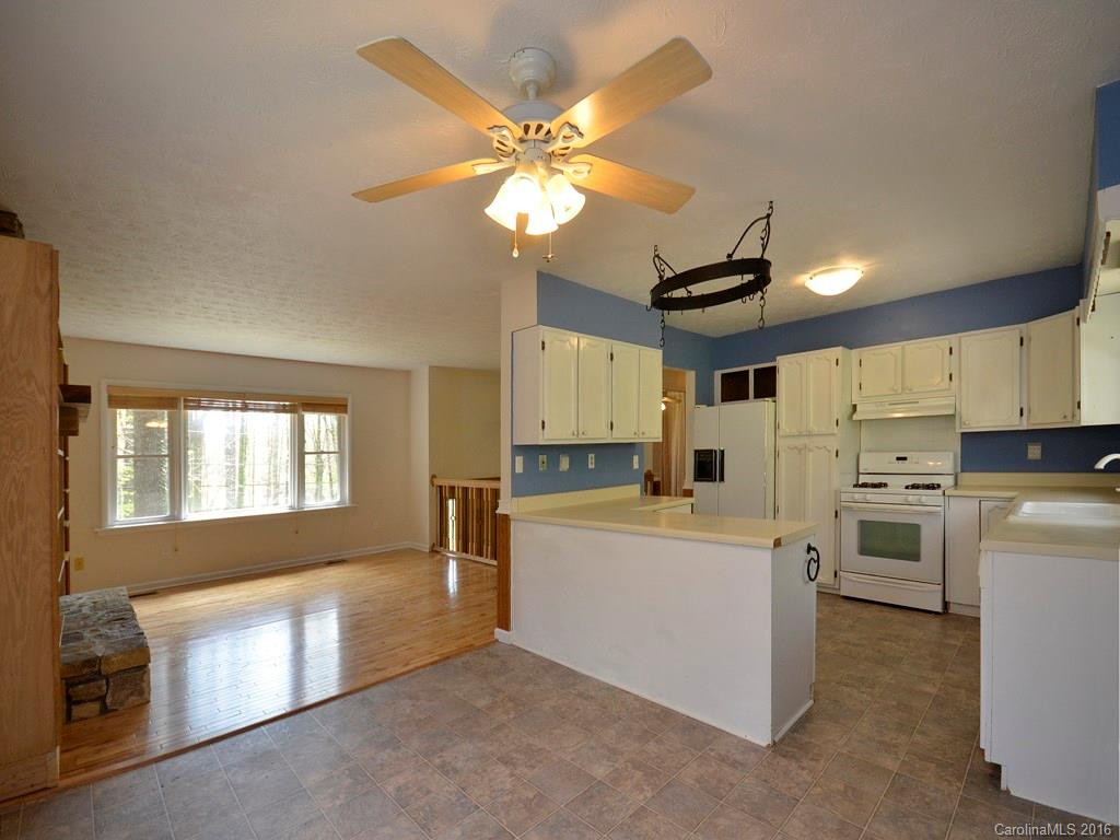 143 Fox Run Drive - Photo 5