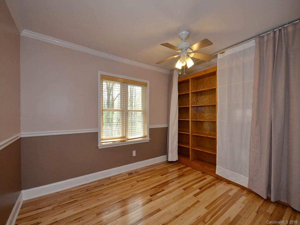 143 Fox Run Drive - Photo 6