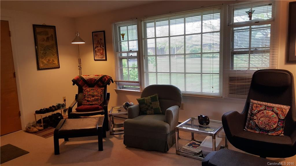 55 Brookside Drive #32 - Photo 2