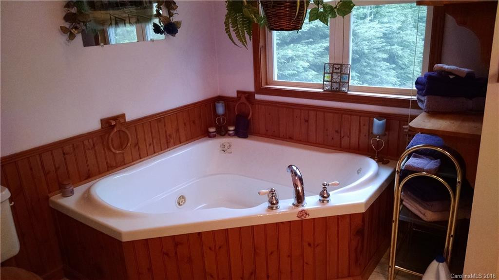 783 Mountain View Drive - Photo 18