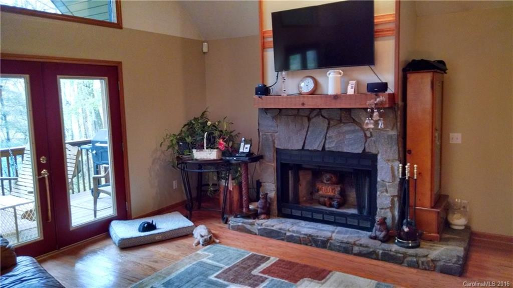 783 Mountain View Drive - Photo 8