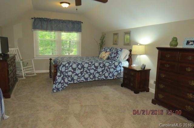 205 Fernwood Drive - Photo 21