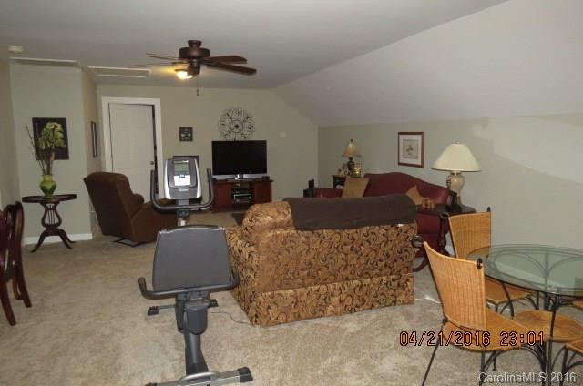 205 Fernwood Drive - Photo 23