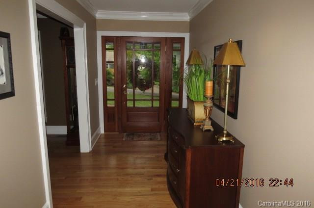 205 Fernwood Drive - Photo 5