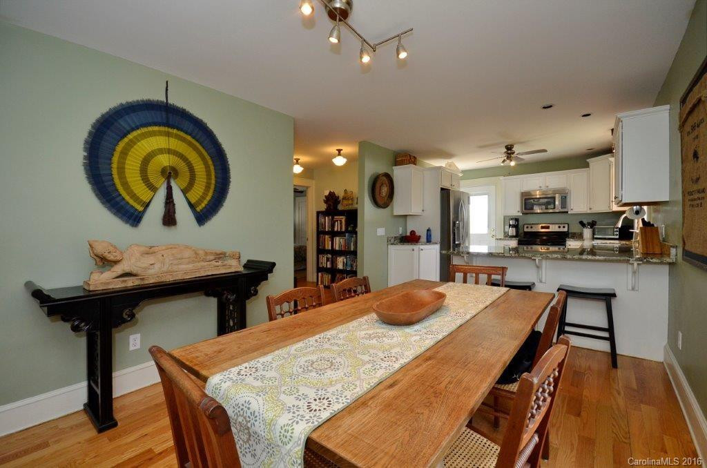 53 Joyner Avenue - Photo 3