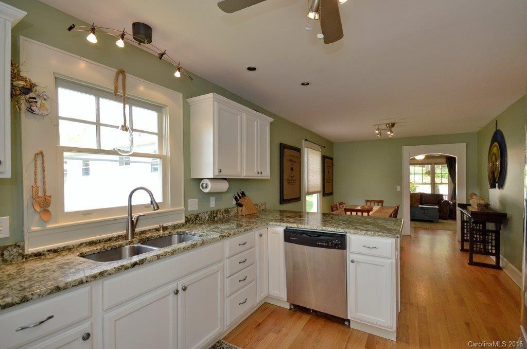 53 Joyner Avenue - Photo 4