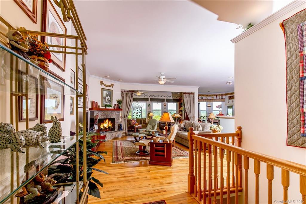 241 Dvdegi Court - Photo 6