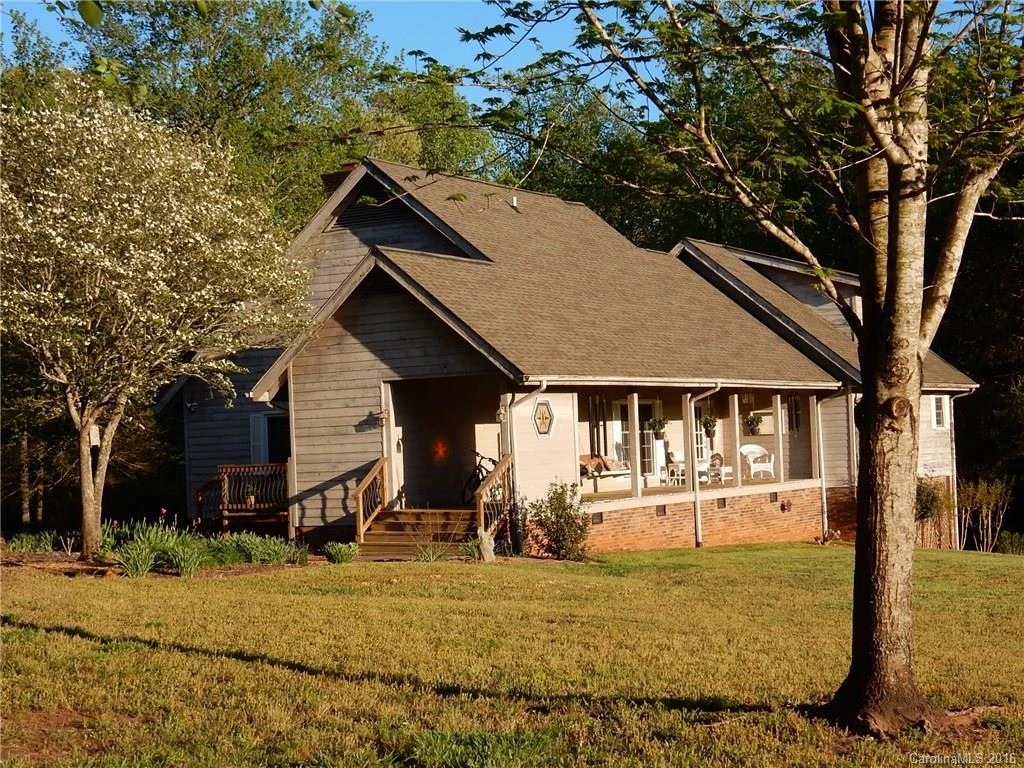 250 Cedar Lane