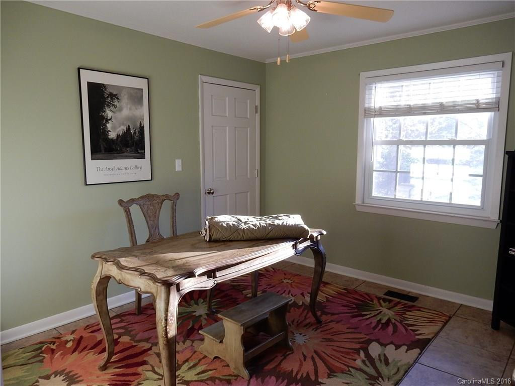 250 Cedar Lane - Photo 11