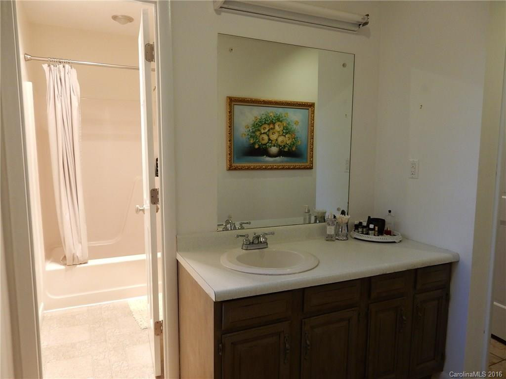 250 Cedar Lane - Photo 14