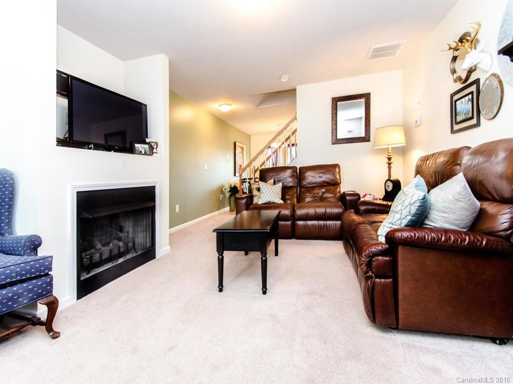 103 Sunny Meadows Boulevard #6 - Photo 4