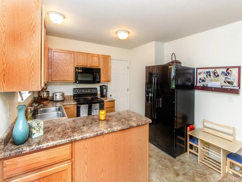 103 Sunny Meadows Boulevard #6 - Photo 6