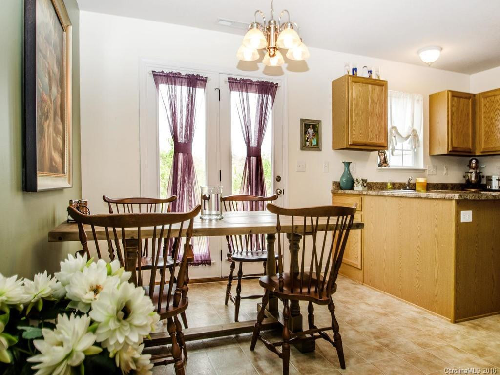 103 Sunny Meadows Boulevard #6 - Photo 8