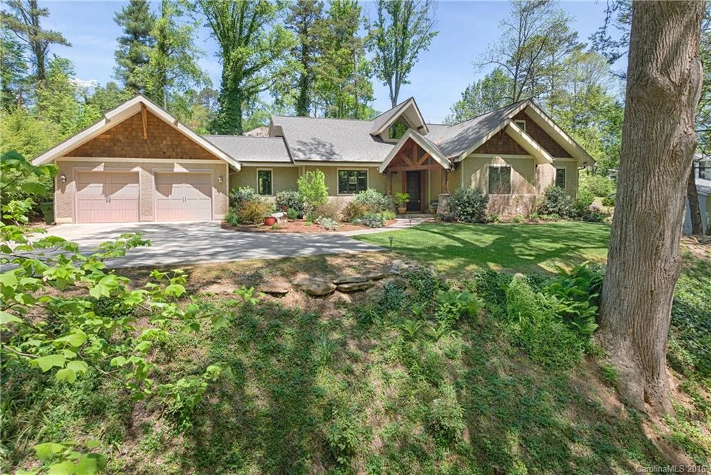 258 Lakewood Drive