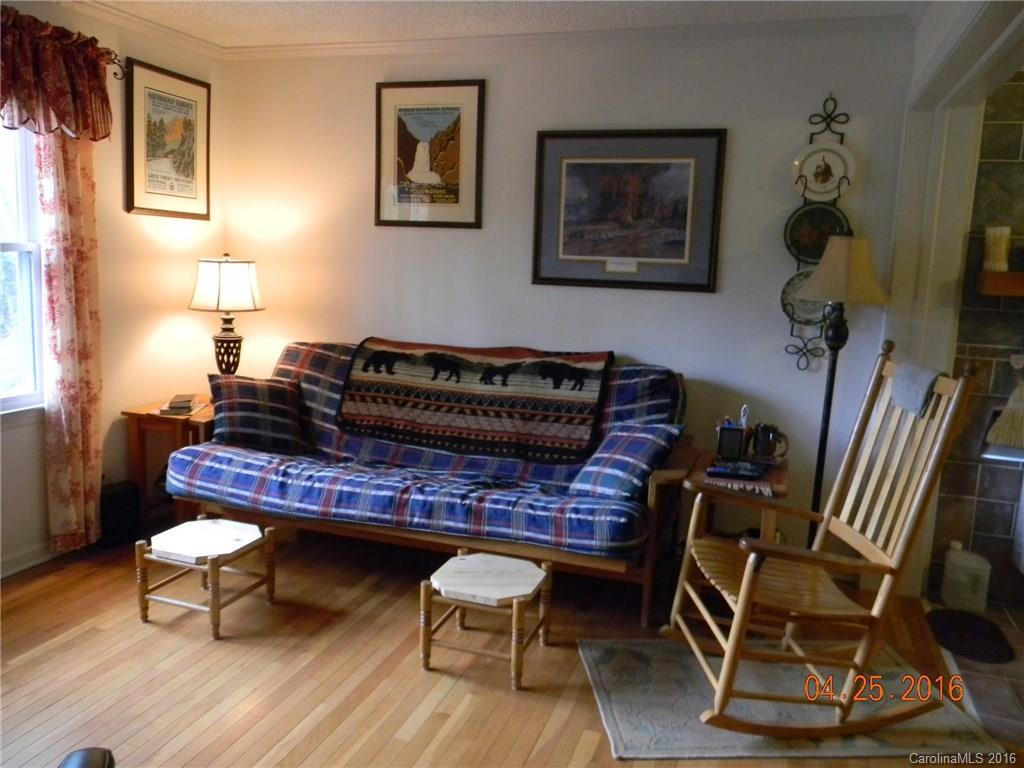 958 Garren Creek Road - Photo 2