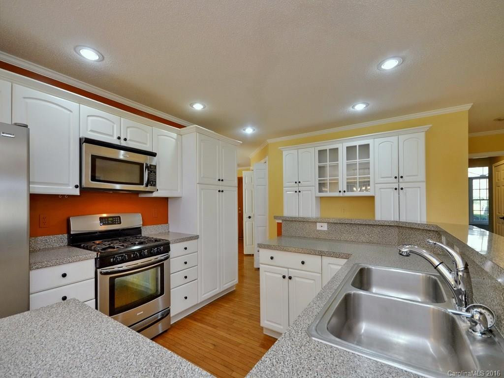 105 Cypress Point - Photo 7