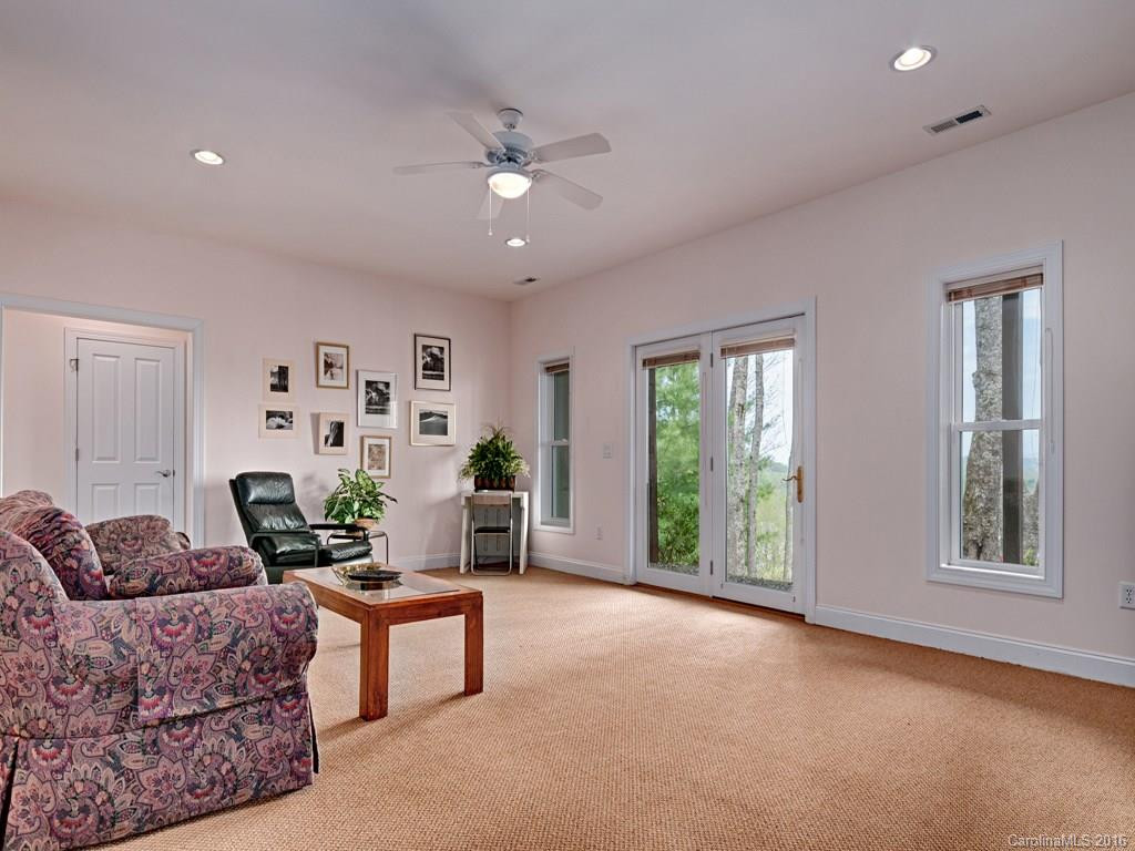 28 Glenberry Way - Photo 14