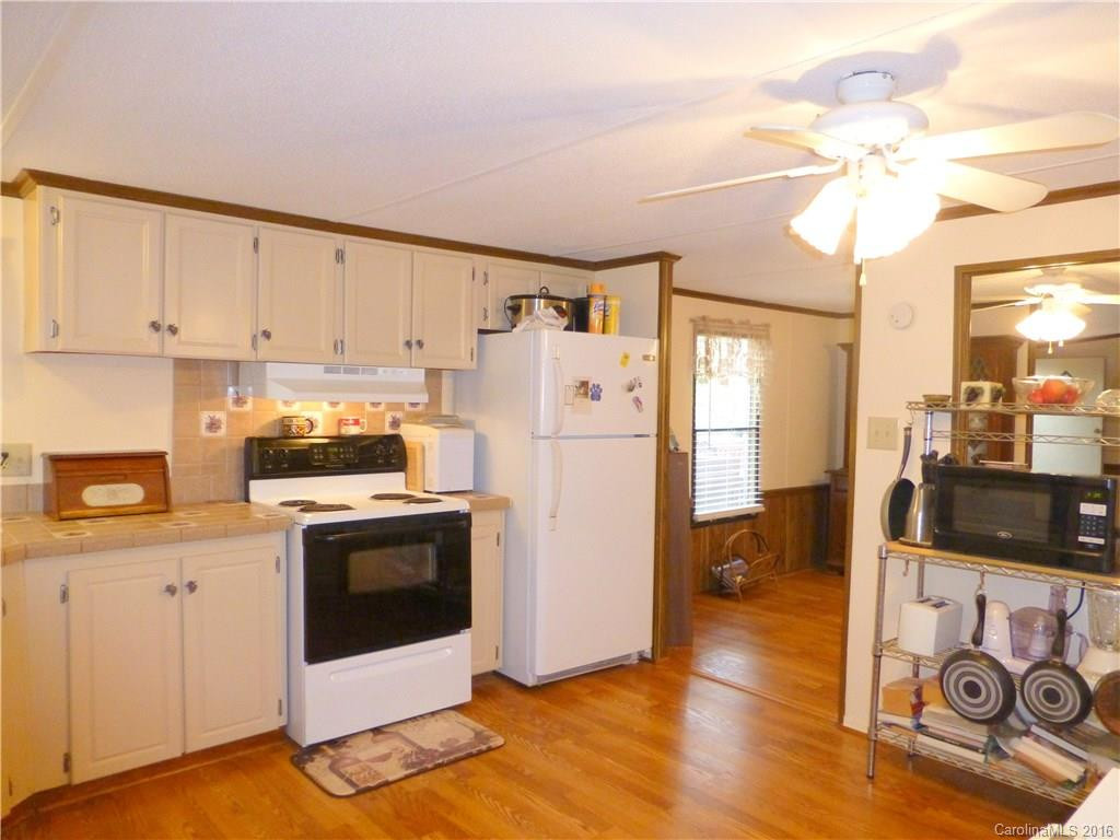 65 Indian Hill Drive - Photo 8