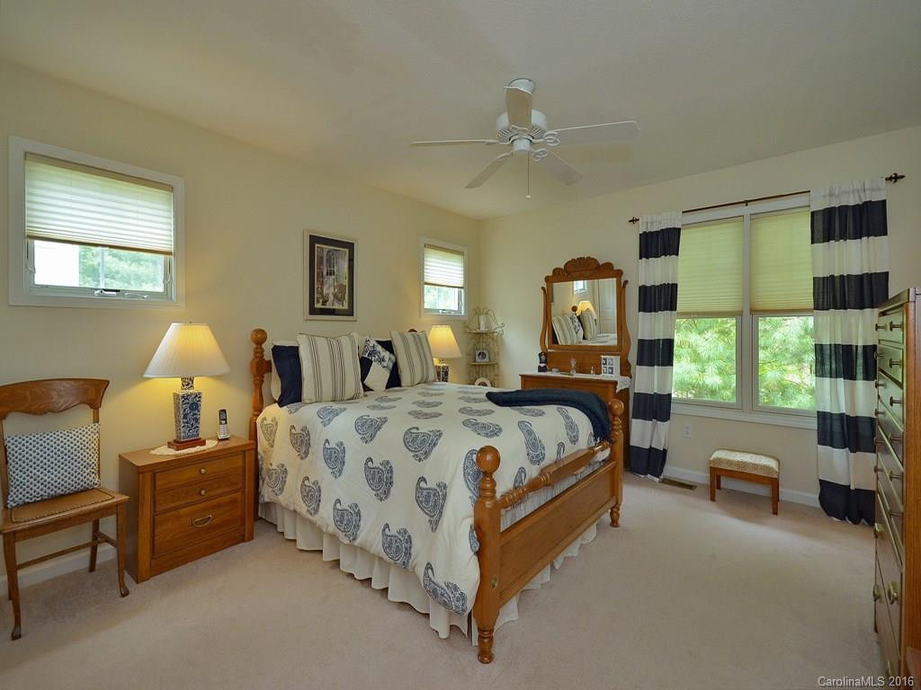 40 Spring Village Lane - Photo 5