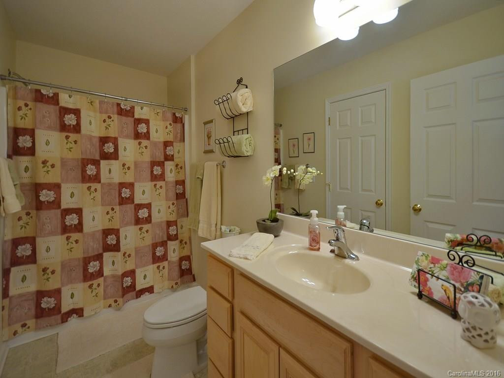 40 Spring Village Lane - Photo 8
