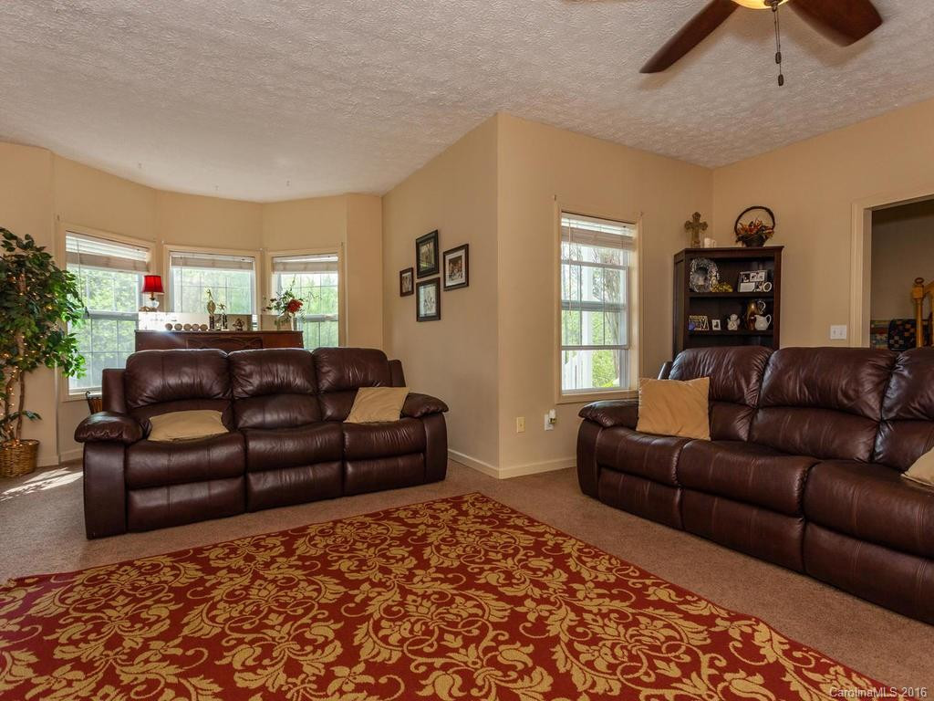 7 Lindon Cove Road - Photo 7