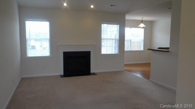 265 Yadkin Road - Photo 4