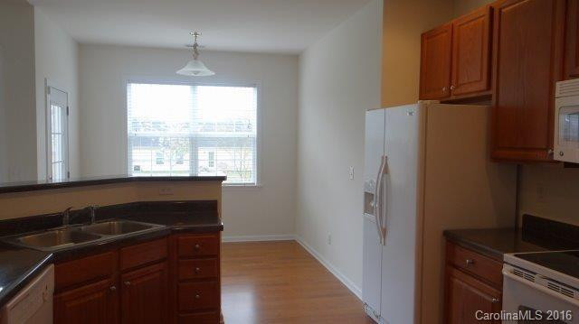 265 Yadkin Road - Photo 5