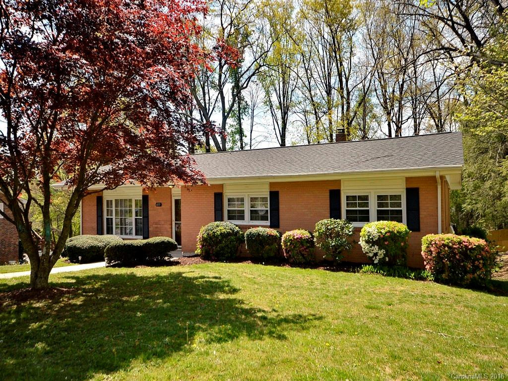 433 Hillcrest Circle #10 - Photo 3