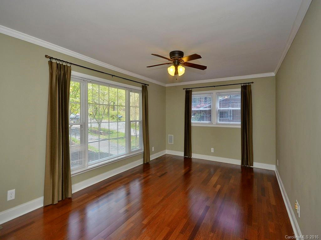 433 Hillcrest Circle #10 - Photo 6
