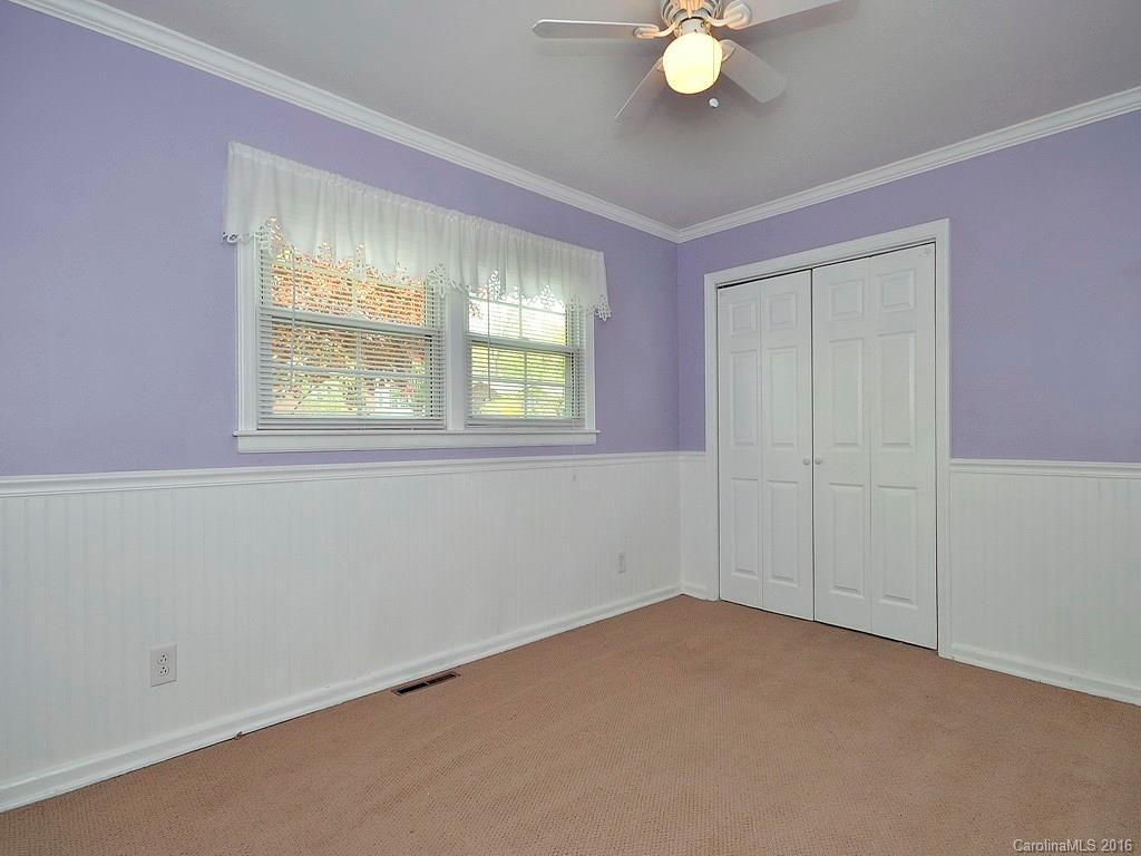 433 Hillcrest Circle #10 - Photo 10