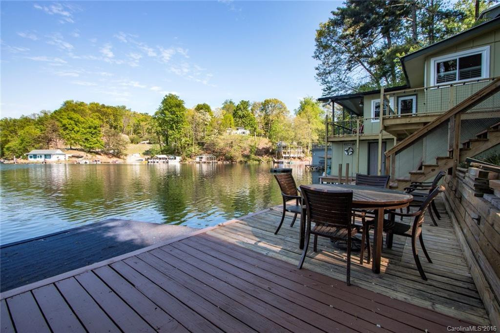134 Basswood Drive - Photo 2