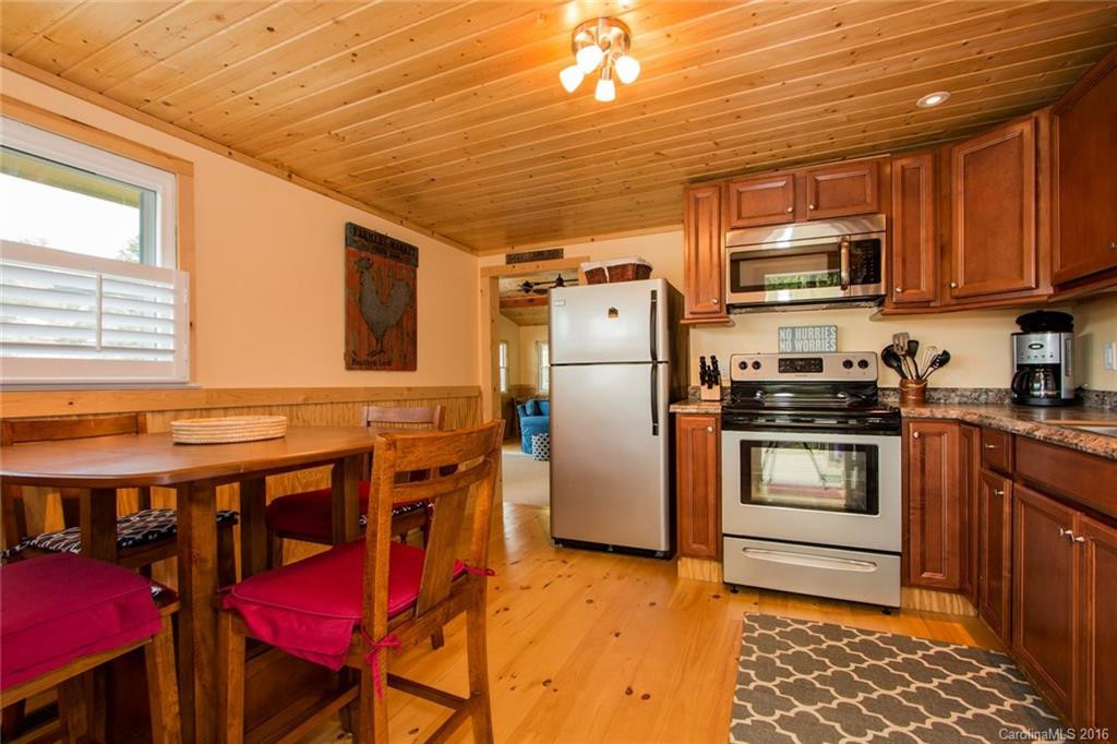 134 Basswood Drive - Photo 12