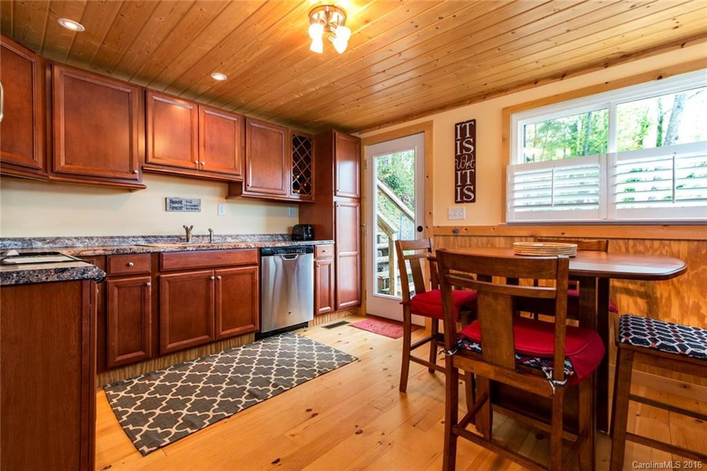 134 Basswood Drive - Photo 10