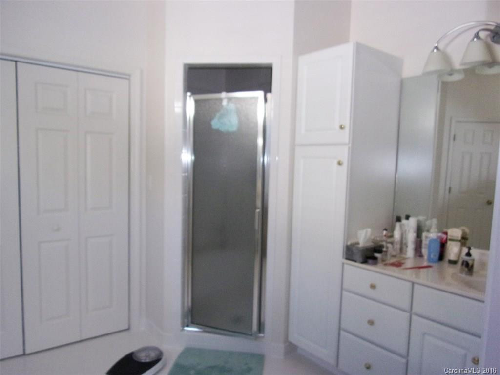 257 Cambridge Drive - Photo 9