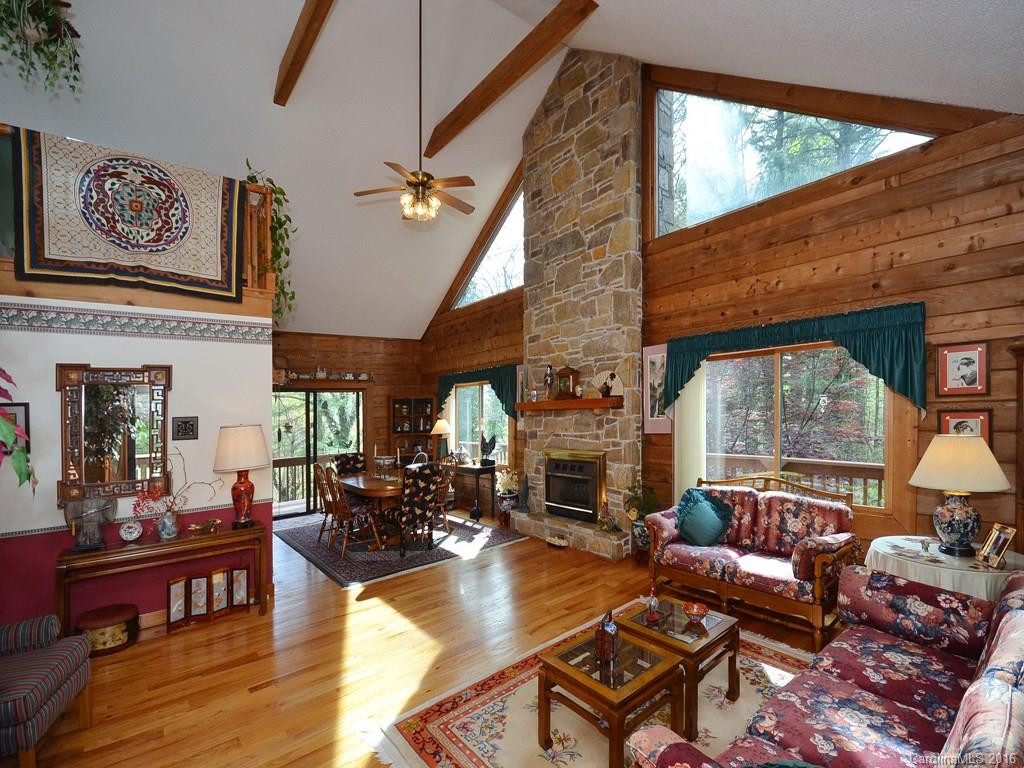 136 Chimney Glen Drive - Photo 4