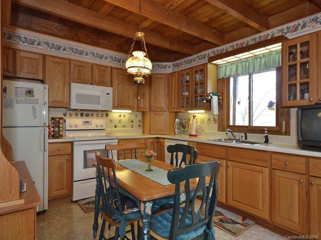 136 Chimney Glen Drive - Photo 7