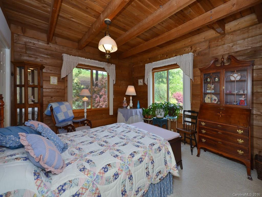 136 Chimney Glen Drive - Photo 10