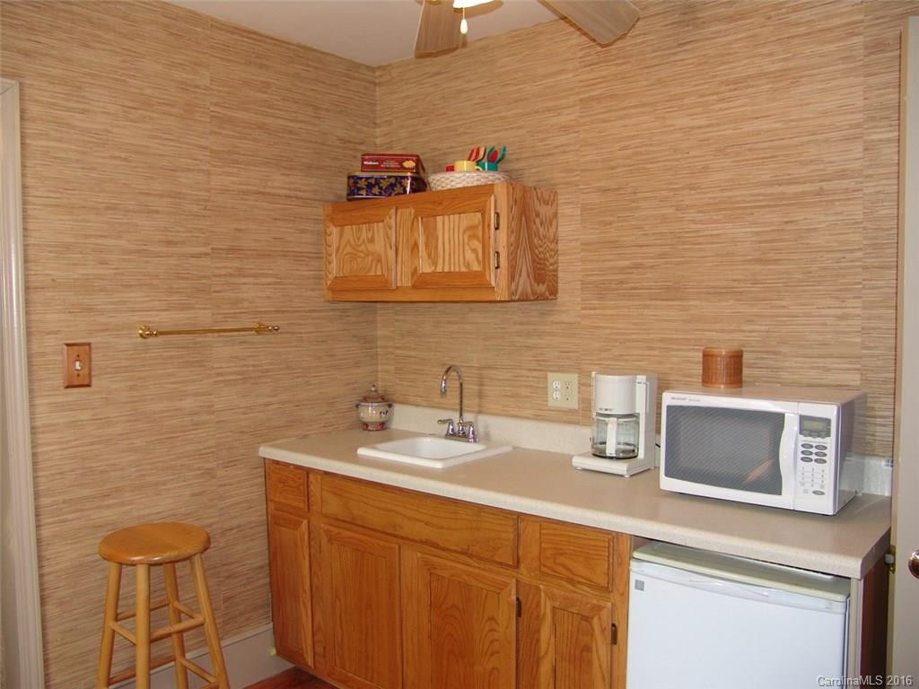 170 Fairway Drive - Photo 18