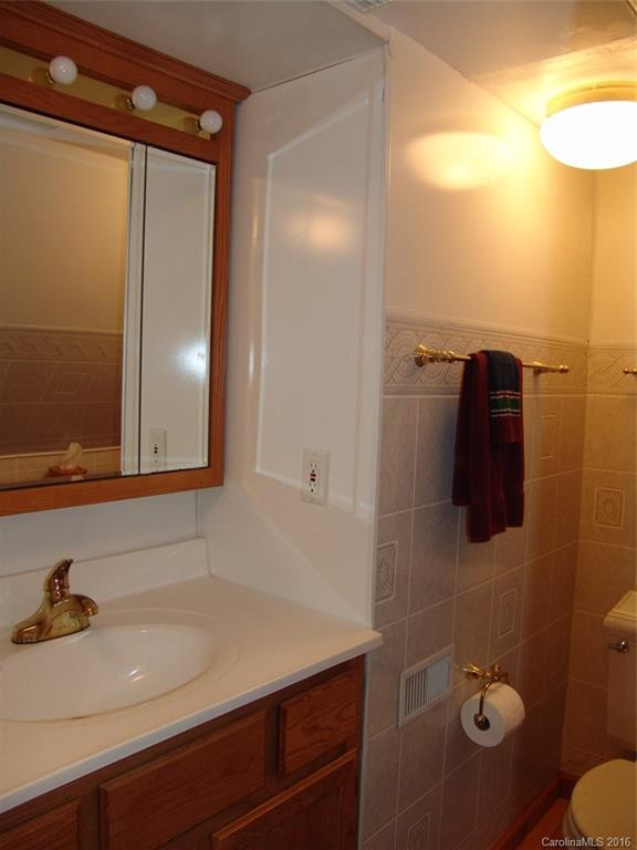 170 Fairway Drive - Photo 20