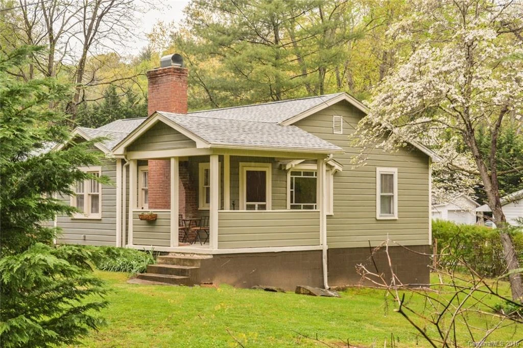 61 Wolfe Cove Road