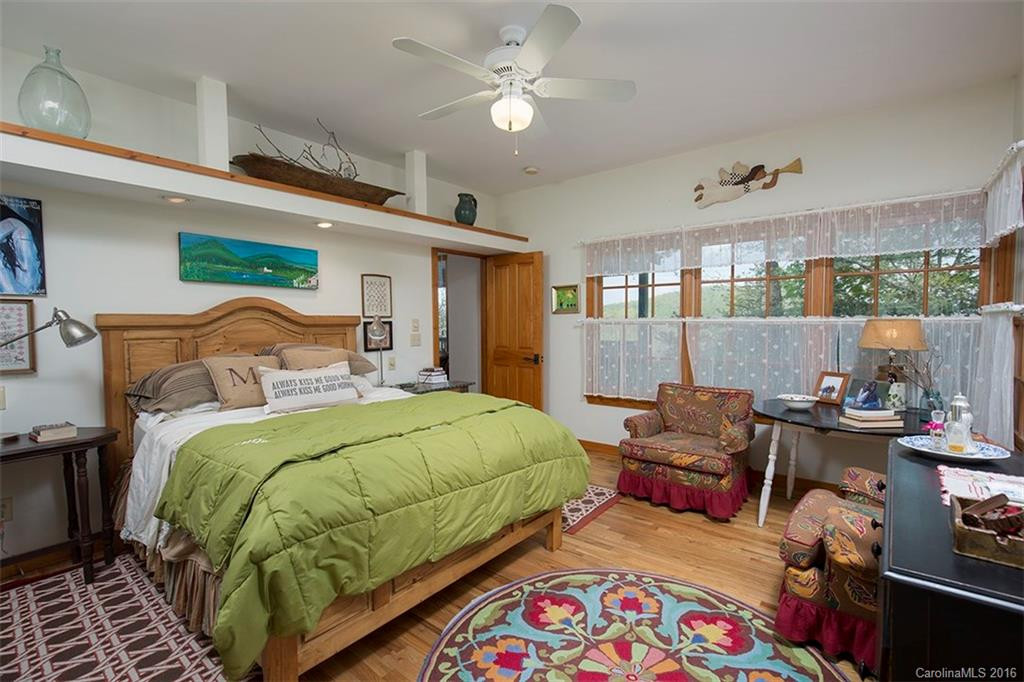 580 Feed Rock Road - Photo 8